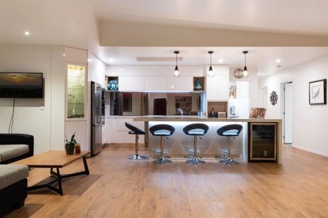 Photo of property in 33 Coast Boulevard, Papamoa Beach, Papamoa, 3118