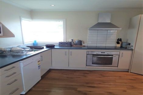 Photo of property in 31/64 Kawaha Point Road, Kawaha Point, Rotorua, 3010