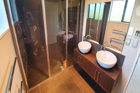 Photo of property in 29 Papaumu Green, Parklands, Christchurch, 8083