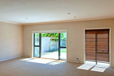 Photo of property in 102 Huntington Drive, Huntington Park, Auckland, 2013