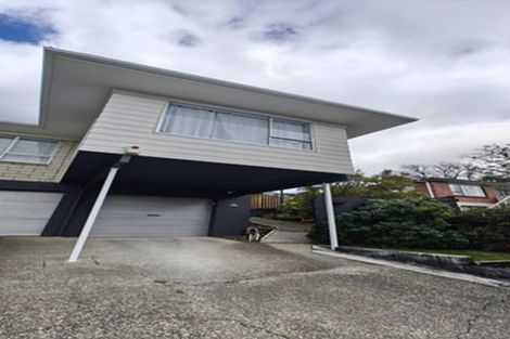 Photo of property in 1/4 Mahuta Grove, Northcote, Auckland, 0627