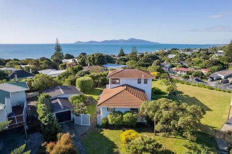 Photo of property in 1 Porter Place, Paekakariki, 5034
