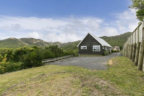 Photo of property in 30 Gaya Grove, Ngaio, Wellington, 6035