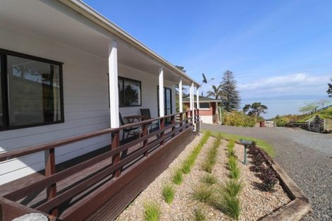 Photo of property in 168 Thames Coast Sh25 Road, Whakatete Bay, Thames, 3575