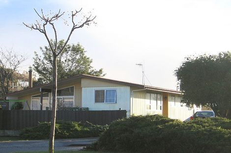 Photo of property in 15 Baffin Place, Flaxmere, Hastings, 4120