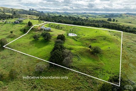 Photo of property in 134 Heatley Road, Whakapirau, Maungaturoto, 0583