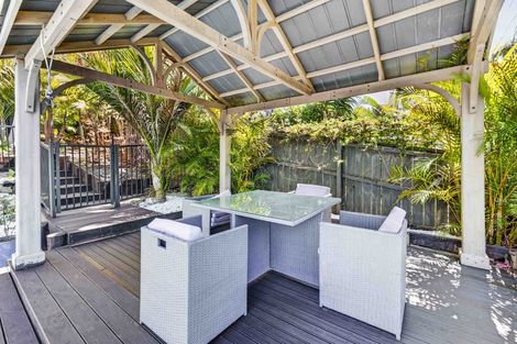 Photo of property in 21 Kotanui Avenue, Army Bay, Whangaparaoa, 0930