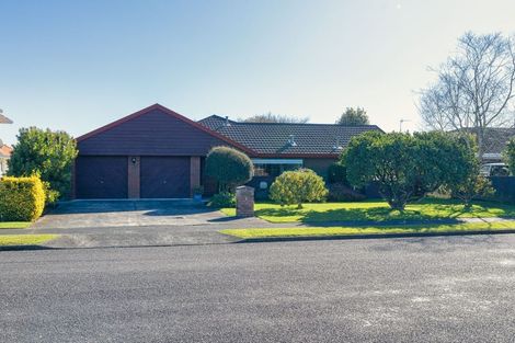 Photo of property in 8 Easton Way, Levin, 5510