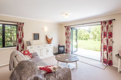 Photo of property in 178 Main Road South, Raumati South, Paraparaumu, 5032