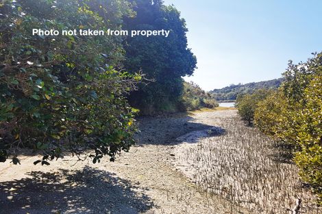 Photo of property in 70 James Road, Maungaturoto, 0587