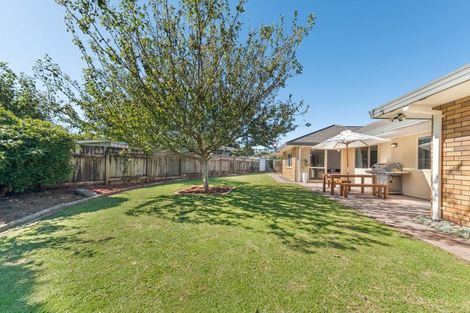 Photo of property in 4 Adam Lile Drive, Highlands Park, New Plymouth, 4312