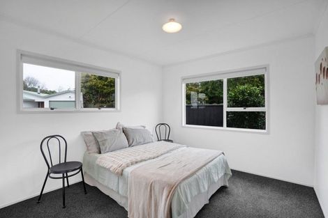 Photo of property in 14 Acacia Place, Bell Block, New Plymouth, 4312
