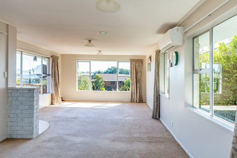 Photo of property in 5 Oakleigh Crescent, Oamaru North, Oamaru, 9400