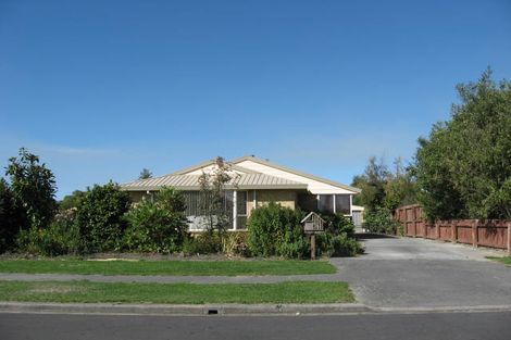 Photo of property in 15 Spring Place, Leeston, 7632