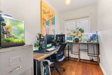 Photo of property in 43 Duckworth Street, Andersons Bay, Dunedin, 9013