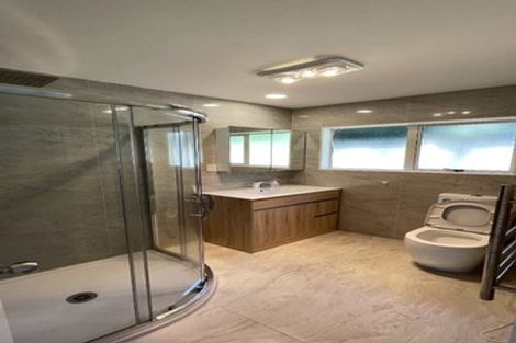 Photo of property in 1/42 Barbados Drive, Unsworth Heights, Auckland, 0632