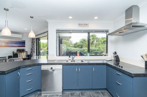 Photo of property in 56 Bramley Drive, Rototuna, Hamilton, 3210