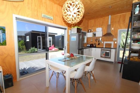 Photo of property in 108 Ake Ake Avenue, Matarangi, Whitianga, 3592