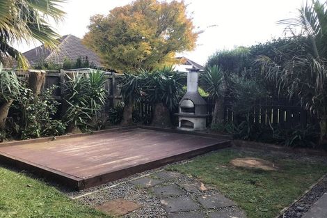 Photo of property in 9a Turehu Street, Merrilands, New Plymouth, 4312
