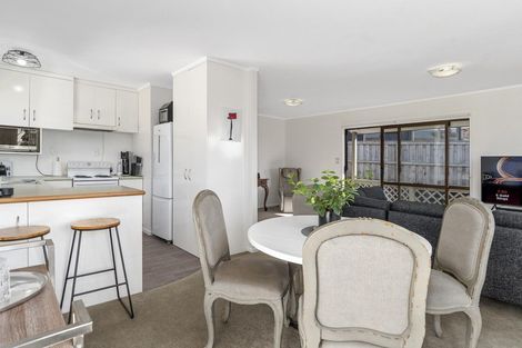 Photo of property in 22c Short Street, Otumoetai, Tauranga, 3110