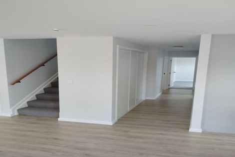 Photo of property in 34b Bradbury Road, Botany Downs, Auckland, 2010