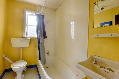 Photo of property in 17-19 Gilbert Street, Gore, 9710