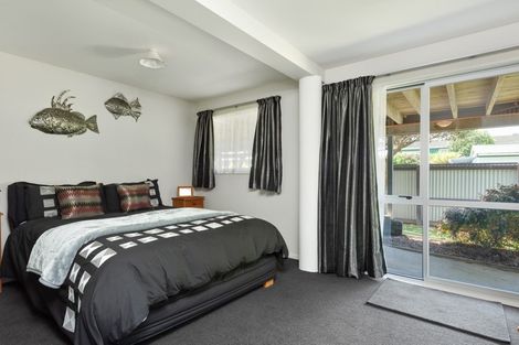 Photo of property in 14 Beach Road, Waikawa, Picton, 7220