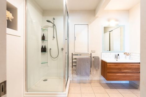 Photo of property in 84 Roxburgh Street, Mount Victoria, Wellington, 6011