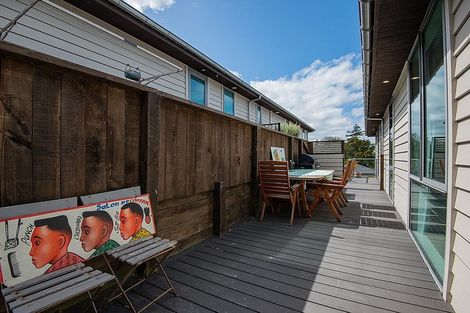 Photo of property in 6 Montecillo Lane, Mornington, Dunedin, 9011
