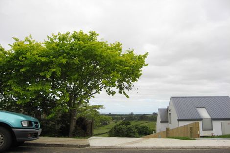 Photo of property in 108 Cape Hill Road, Pukekohe, 2120
