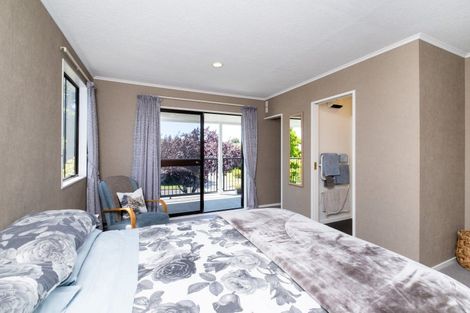 Photo of property in 38 Ngarimu Crescent, Taradale, Napier, 4112