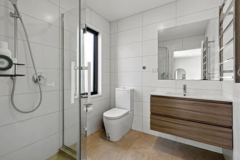 Photo of property in 10 Tihema Lane, Westgate, Auckland, 0614