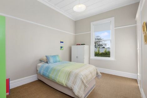 Photo of property in 14 Carnarvon Street, Belleknowes, Dunedin, 9011