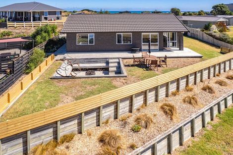 Photo of property in 26a Longbeach Drive, Castlecliff, Whanganui, 4501