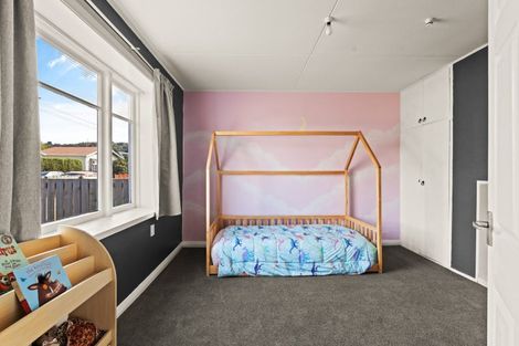 Photo of property in 27 Loyalty Street, Forbury, Dunedin, 9012