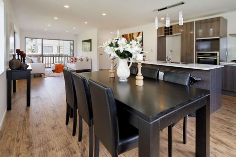 Photo of property in 18c Oriana Avenue, Lynfield, Auckland, 1042