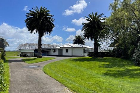 Photo of property in 2523 Kimbolton Road, Kiwitea, Feilding, 4777