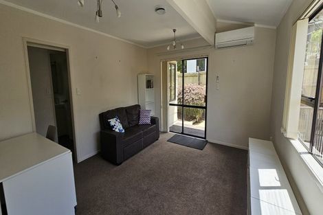 Photo of property in 1/32 Palliser Lane, Browns Bay, Auckland, 0630
