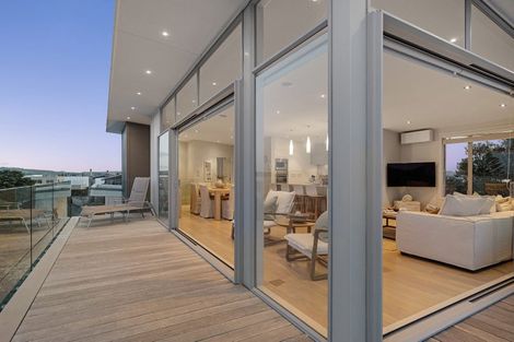 Photo of property in 27 Rita Way, Omaha, 0986