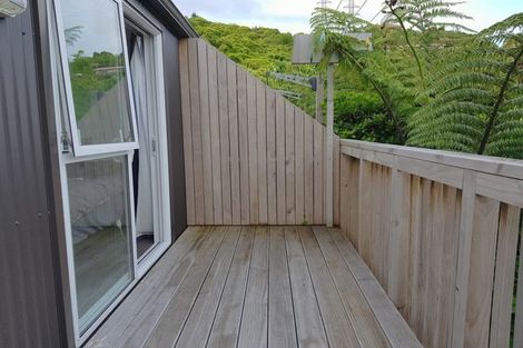 Photo of property in 77 Chartwell Drive, Crofton Downs, Wellington, 6035