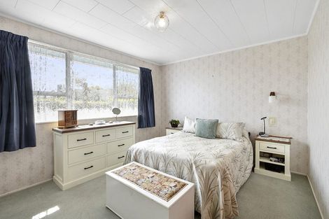 Photo of property in 2/3 Bideford Street, Brooklands, New Plymouth, 4310