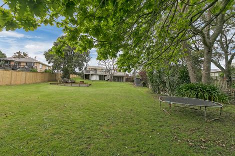 Photo of property in 43 Maude Street, Riverhead, 0820