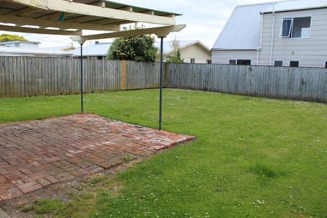 Photo of property in 221 Ferguson Street, Palmerston North, 4410