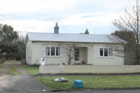 Photo of property in 25 Marshall Street, Fairfield, Hamilton, 3214
