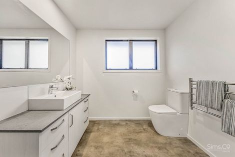 Photo of property in 25a Mosston Road, Castlecliff, Whanganui, 4501