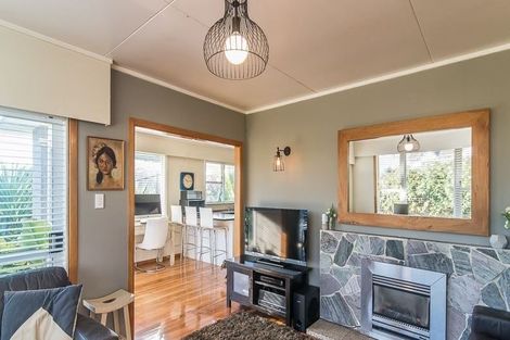 Photo of property in 88 Ngaio Road, Waikanae, 5036