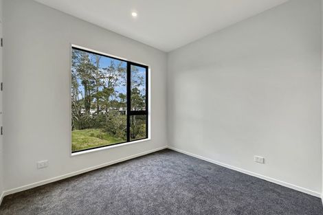 Photo of property in 52 Ara Mara Hua, Henderson, Auckland, 0612