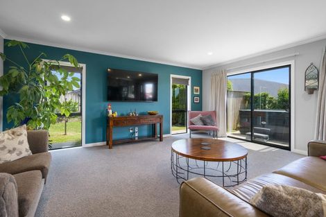 Photo of property in 19 Ihimaera Terrace, Leamington, Cambridge, 3432