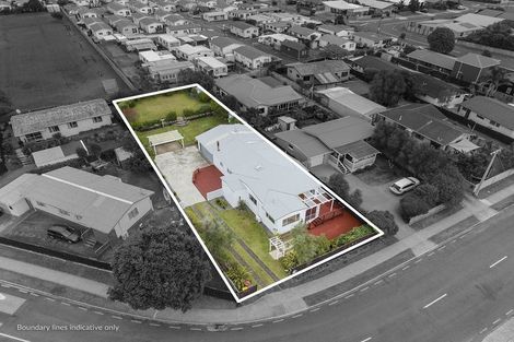 Photo of property in 302 Dickson Road, Papamoa Beach, Papamoa, 3118