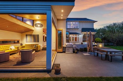 Photo of property in 73 Fisher Avenue, Beckenham, Christchurch, 8023